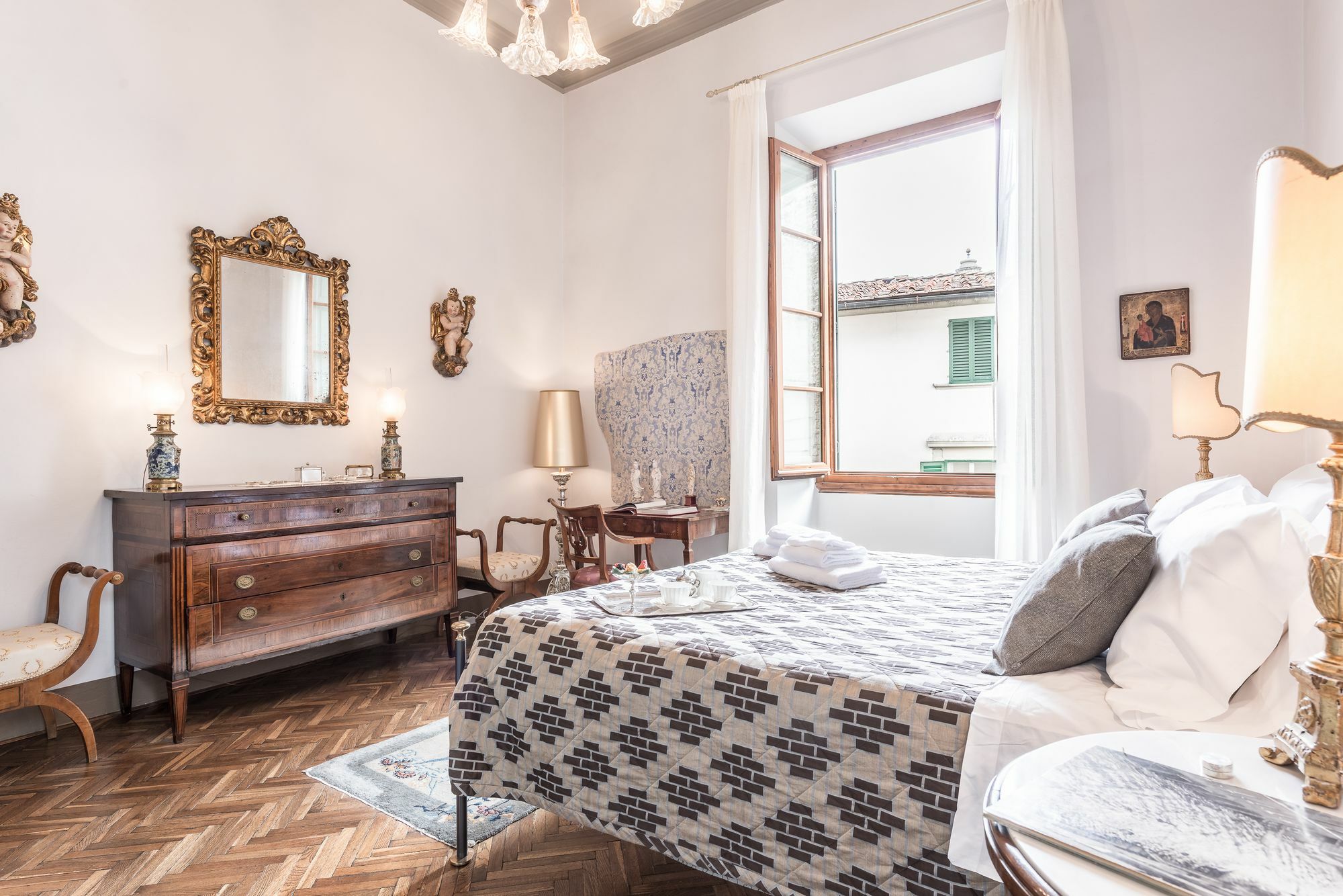 Ferienwohnung Luxury Petra San Frediano By Mmega Florenz Exterior foto