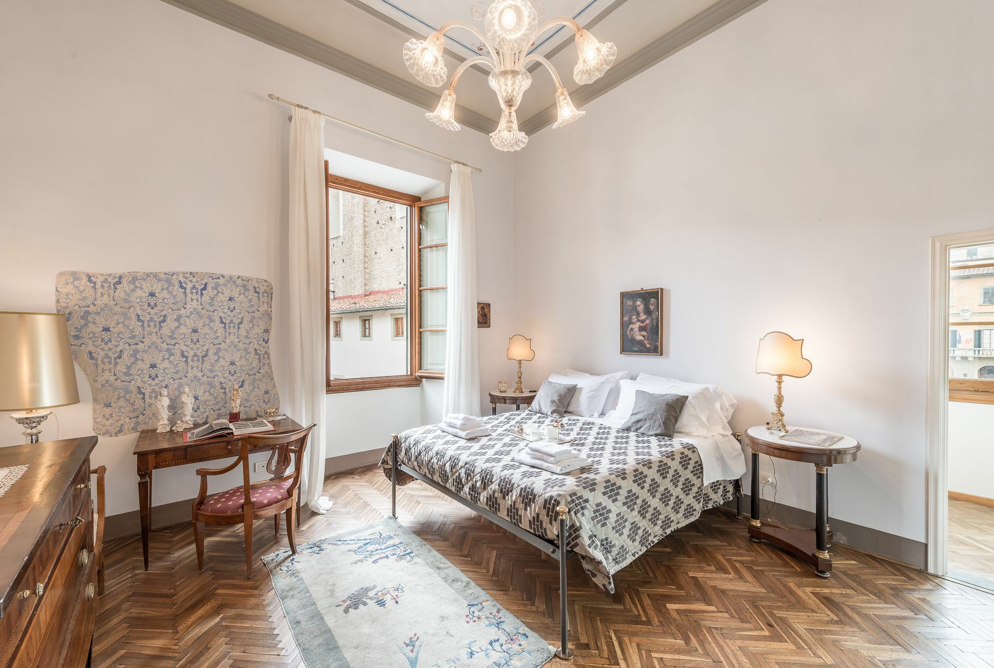 Ferienwohnung Luxury Petra San Frediano By Mmega Florenz Exterior foto